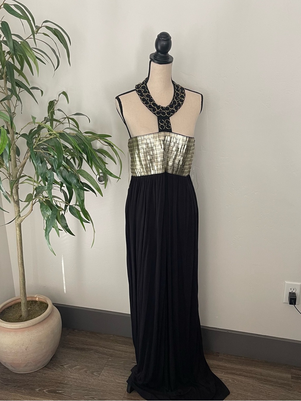 Authentic Icon Black Gold Sequin Chiffon Halter Sleeveless Maxi Dress XL Glam
